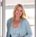 Susan Fixsen Real Estate Agent at Pacific Oak Homes