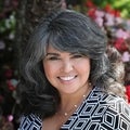 Lisa Tomlinson Real Estate Agent at Coldwell Banker Realty