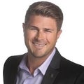 Lane Everitt Real Estate Agent at The Group Inc Real Est Assoc