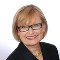 Deborah Hrouda Real Estate Agent at Long & Foster Real Estate, Inc.