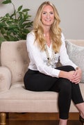 Lauryn Eadie Real Estate Agent at COMPASS REAL ESTATE
