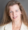 Lisa Cromwell Real Estate Agent at Re/max Premier