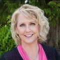 Stacy Owens Real Estate Agent at Suburbia Realty Group