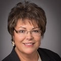 Lisa Ash Real Estate Agent at Edina Realty