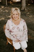 Laurie Zokoe Real Estate Agent at Five Star Real Estate (main)
