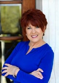 Leslie Mihalak Real Estate Agent at Re/max FIRST