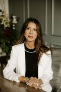 Vickie Loftis Real Estate Agent at American Way Real Estate Co.,