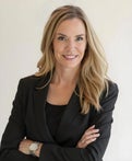 Amber Clarke Real Estate Agent at The Amber Bills Real Estate Group