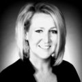Suzanne Cunningham Real Estate Agent at Century 21 Rauh & Johns