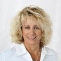Aletha Saunders Real Estate Agent at Fathom Realty