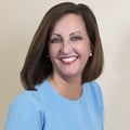 Lori Walls Real Estate Agent at Allen Tate Realtors