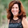 Holly Waxman Real Estate Agent at Platinum Living Realty