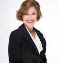 Debbie Sinagoga Real Estate Agent at Russ Lyon Sotheby's INTL Realty