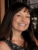 Lisa Bartlett Real Estate Agent at RE/MAX Desert Showcase