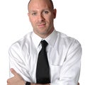 Emon Afshar Real Estate Agent at View Valley Realty