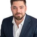 Roman Novian Real Estate Agent at Coldwell Banker Apex, Realtors