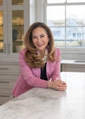 Joy Metalios Real Estate Agent at Houlihan Lawrence