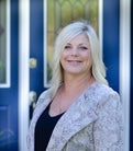 Lisa McCarthy Real Estate Agent at Coldwell Banker West Shell