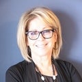 Stefani Roach Real Estate Agent at RE/MAX Home Experts II