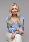 Darya Ghomeshi Real Estate Agent at Compass
