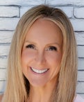 Christine Thompson Real Estate Agent at Baird & Warner