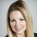 Stephanie West Real Estate Agent at Phyllis Browning Company