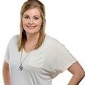 Amanda Bures Real Estate Agent at Re/max Professionals