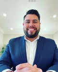Eugene Lozano Real Estate Agent at Cadence Realty Services