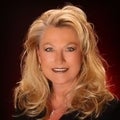 Andra Sill Real Estate Agent at HomeSmart PV & Associates