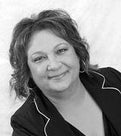 Liz Bragg Real Estate Agent at Sotheby's International Realty/Tri-Cities