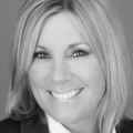Elizabeth Schoonenberg Real Estate Agent at John Greene Realtor