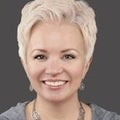 Kristi Roque Real Estate Agent at Baird & Warner
