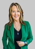 Claire Kenna Real Estate Agent at Coldwell Banker Realty