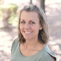 Shelly Law Real Estate Agent at Realty85