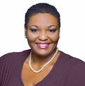 Toi Holliday Real Estate Agent at Rise Realty