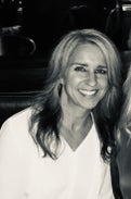 Traci Maloney Real Estate Agent at Modern Real Estate