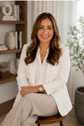 Elisa Maldonado Real Estate Agent at Axen Realty LLC