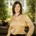 Debra Valdes Real Estate Agent at Realty One Group Sunshine