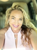 Nicole Martin Real Estate Agent at Future Home Realty Inc