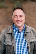 Robb Harrison Real Estate Agent at Roberts Real Estate Inc