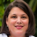 Julia Cowlbeck Real Estate Agent at Fonville Morisey/stonehenge Sales Office