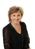 Debbie Ford Real Estate Agent at Fathom Realty