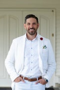 Tony Apa Real Estate Agent at ELEETE Real Estate
