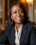 Seamoune Maddan Real Estate Agent at Epique Realty