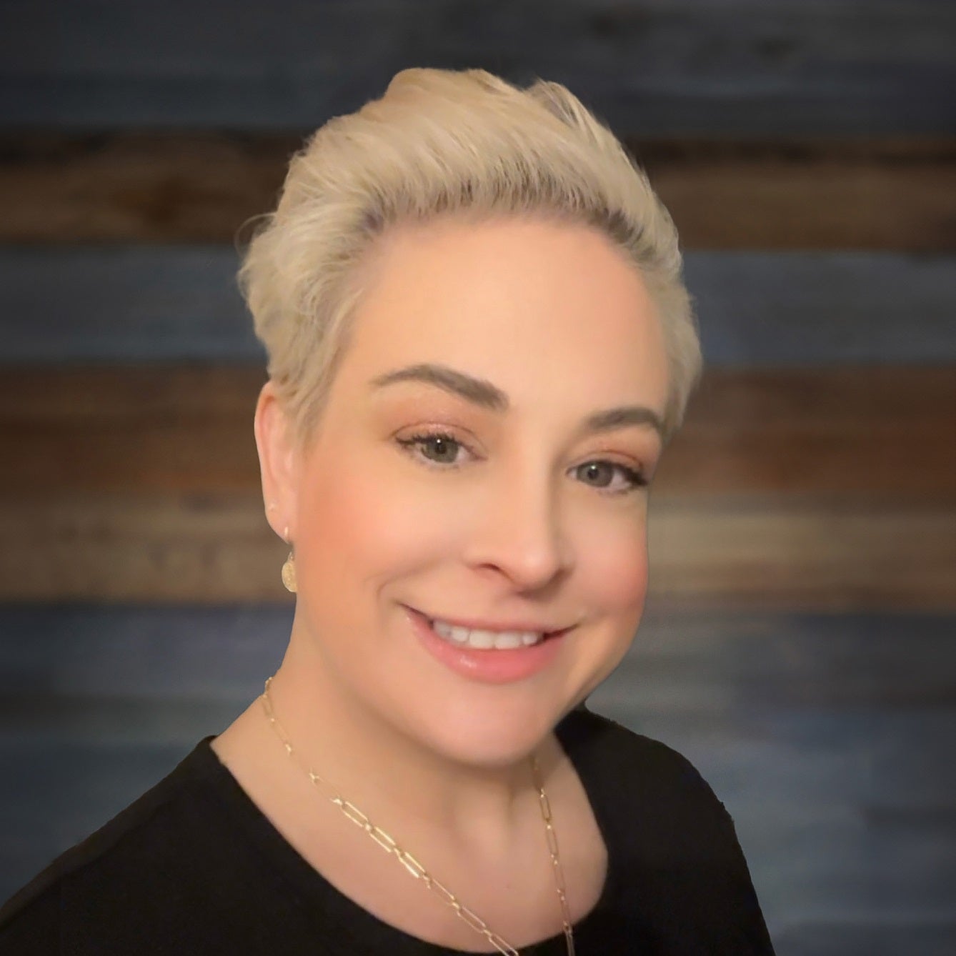 Kelly Davies avatar