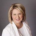 Julie Cash Real Estate Agent at Coldwell Banker Realty