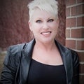 Robin Jones Real Estate Agent at Berkshire Hathaway HomeServices Clyde Hendrick