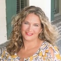 Lorie Sauer Real Estate Agent at Charter One Realty