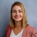Lesli Corona Real Estate Agent at Century 21 Everest