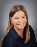 Carrie Girman Real Estate Agent at RE/MAX Lakeshore